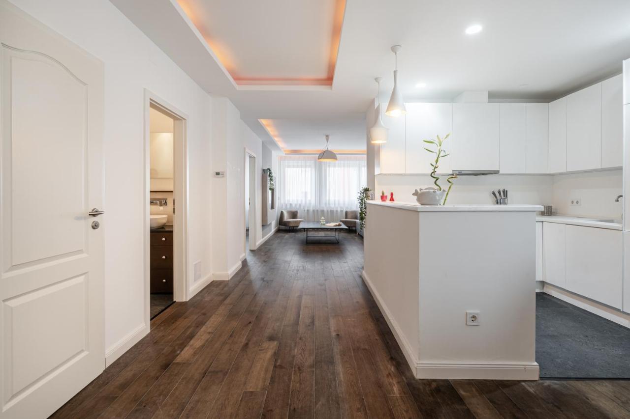 R42-boutique Apartments, Location By Bqa Appartement